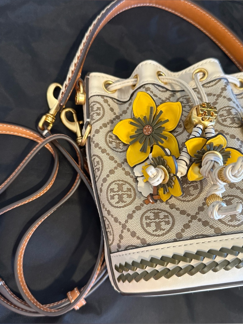 Tory Burch T Monogram Braided Floral Mini Bucket Bag - Picture 16 of 16